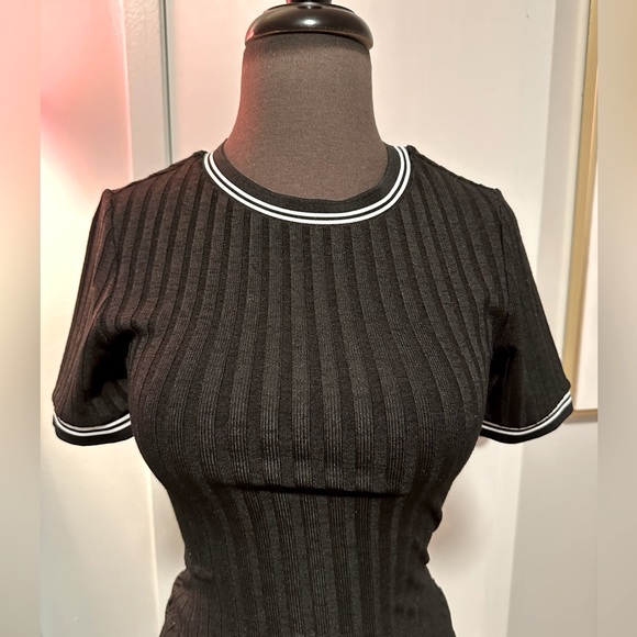 Black H&M bodycon dress - Picture 2 of 3